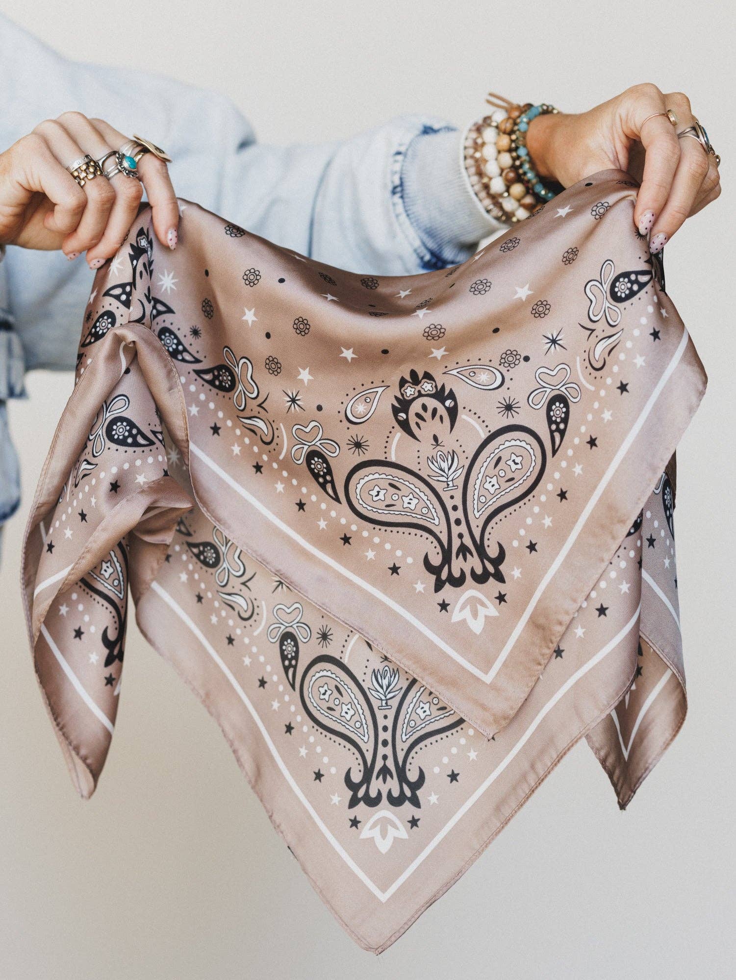 Star Keeper Bandana - Mocha