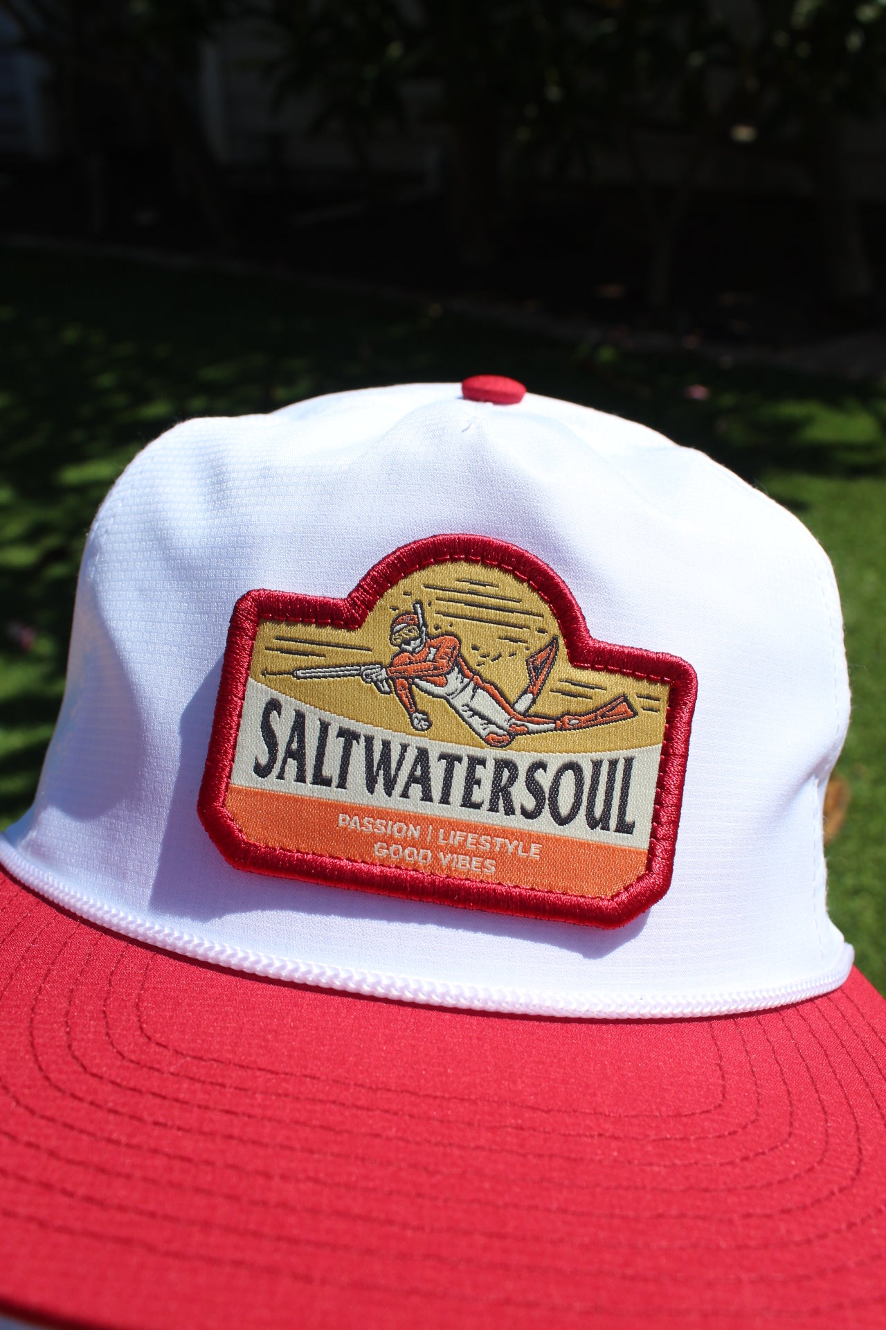 Spearfishing White & Red Rope Snapback Hat
