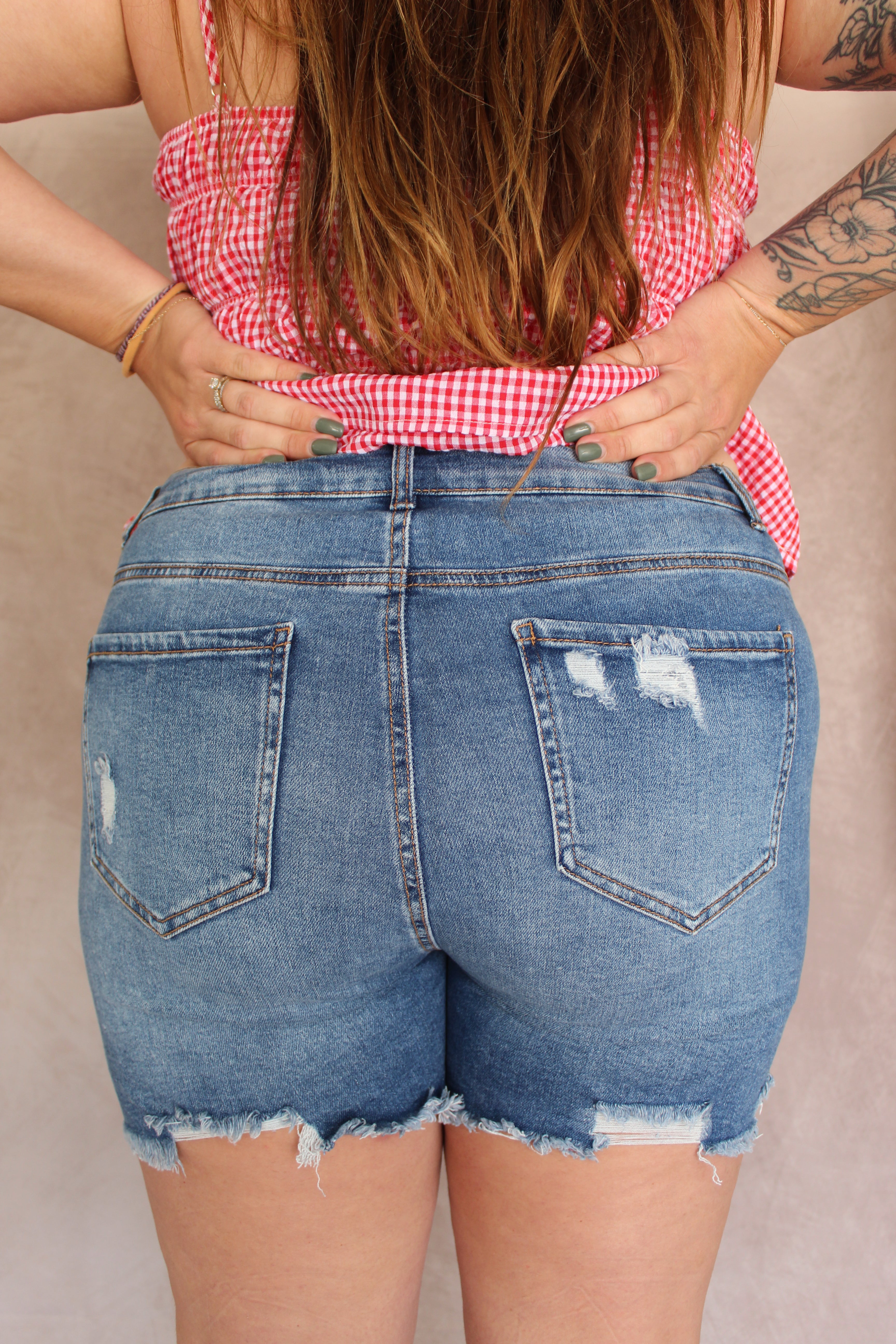 PLUS SIZE DISTRESSED DENIM MOM SHORTS