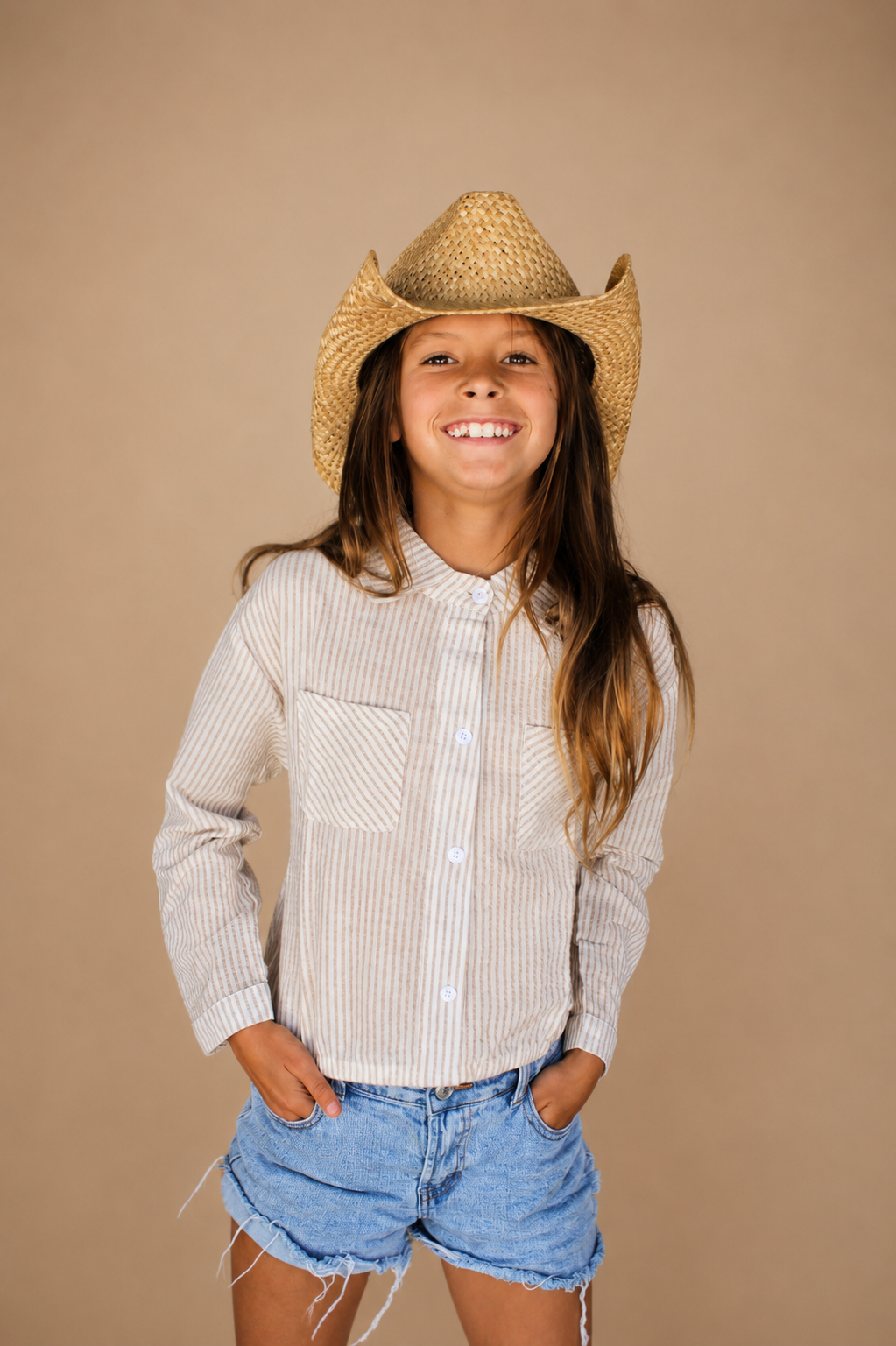 TWEEN GIRLS  BUTTON DOWN SHIRT