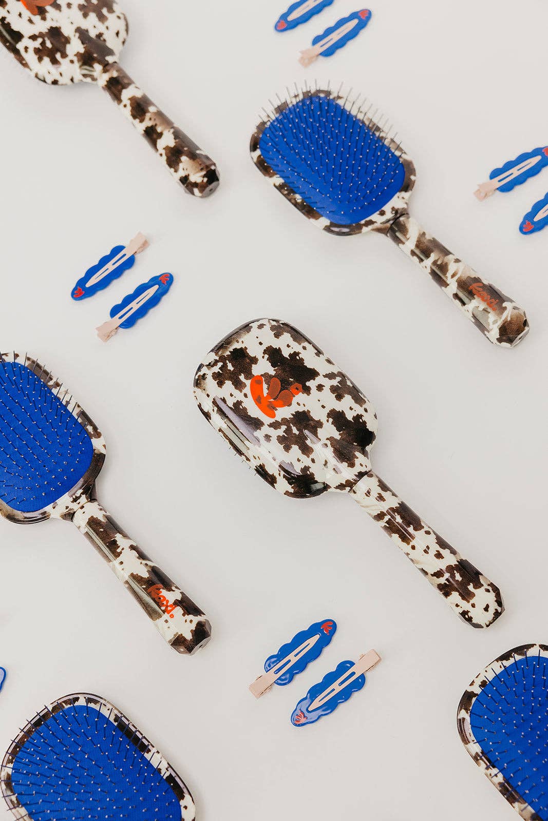 COW PRINT BRUSH